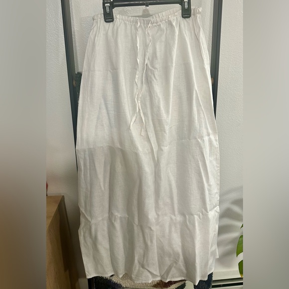 H&M Linen Blend White Maxi Skirt- Size XS - Picture 2 of 7
